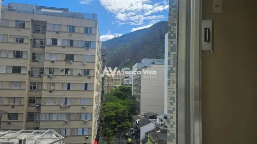 Apartamento com 2 Quartos à venda, 56m² no Copacabana, Rio de Janeiro