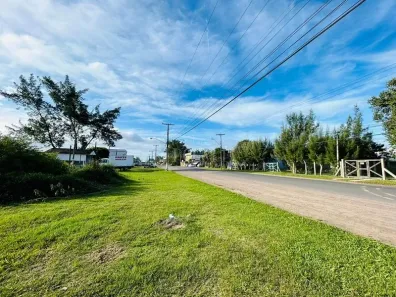 Lote/Terreno à venda, 300m² no Praia de Mariluz, Imbé