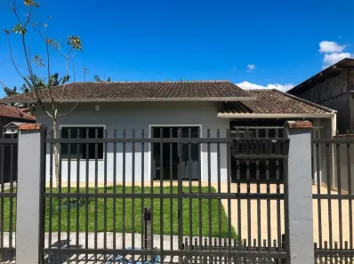 Casa com 3 Quartos à venda, 120m² no Vila Nova, Joinville