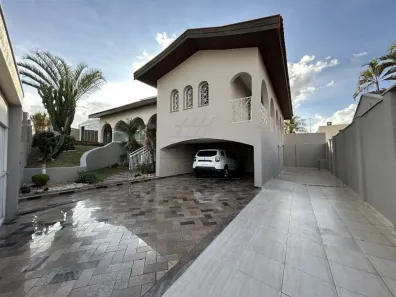 Casa com 3 Quartos à venda, 398m² no Jardim Nossa Senhora de Fátima, Americana