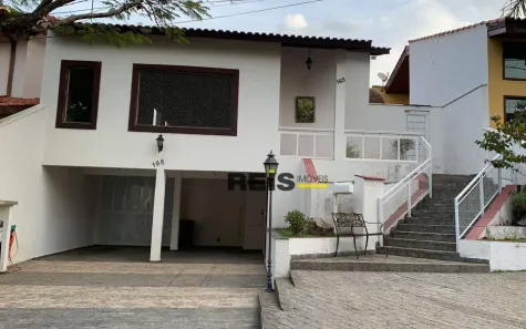 Casa com 3 Quartos à venda, 240m² no Granja Olga I, Sorocaba