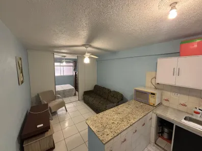 Kitnet com 1 Quarto à venda, 32m² no Aviação, Praia Grande