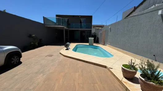 Casa com 5 Quartos à venda, 330m² no Taguatinga Sul, Brasília