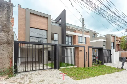 Sobrado com 3 Quartos à venda, 126m² no Portão, Curitiba
