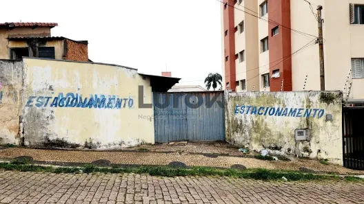 à venda, 300m² no Vila Clayton, Valinhos