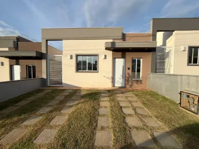 Casa de Condomínio com 2 Quartos à venda, 60m² no Cidade Judiciária, Piracicaba