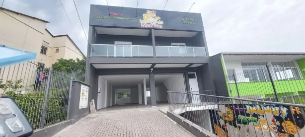 Ponto Comercial para alugar, 100m² no Vila Nova, Porto Alegre