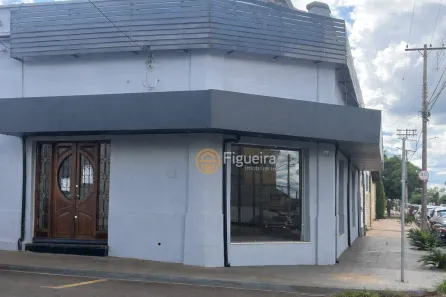 Sala Comercial para alugar, 300m² no Centro, Barretos