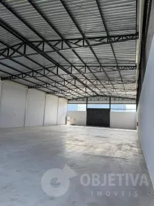 Galpão/Depósito/Armazém para alugar, 700m² no Loteamento Centro Empresarial Leste III, Uberlândia