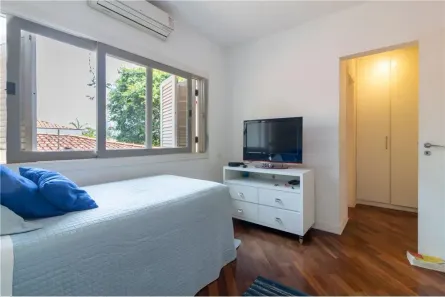 Casa com 5 Quartos à venda, 360m² no Vila Inah, São Paulo