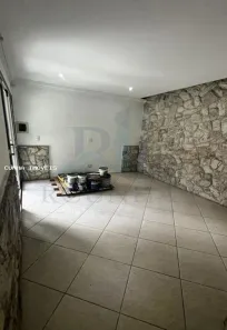 Casa com 2 Quartos para alugar, 70m² no Jacarepaguá, Rio de Janeiro