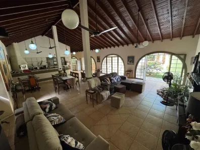 Casa de Condomínio com 5 Quartos à venda, 600m² no Recanto dos Nobres I, Agudos