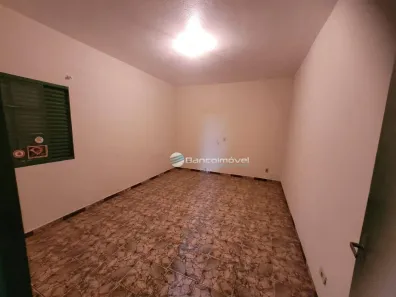 Casa com 3 Quartos à venda, 200m² no Vila Georgina, Campinas