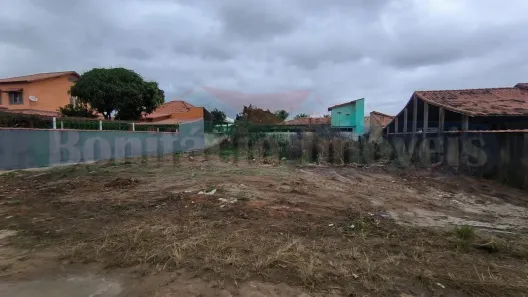 Lote/Terreno à venda, 600m² no Vilatur, Saquarema