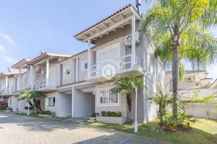 Sobrado com 3 Quartos para venda ou aluguel, 160m² no Estância Velha, Canoas
