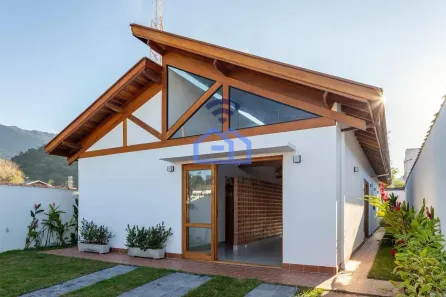 Casa com 3 Quartos à venda, 270m² no Massaguaçu, Caraguatatuba