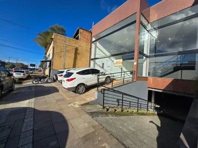 Ponto Comercial para alugar, 750m² no Licorsul, Bento Gonçalves