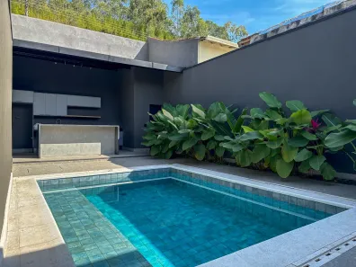 Casa com 3 Quartos à venda, 222m² no Centro, Guararema
