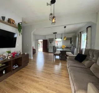Casa com 3 Quartos à venda, 203m² no Estrada das Areias, Indaial