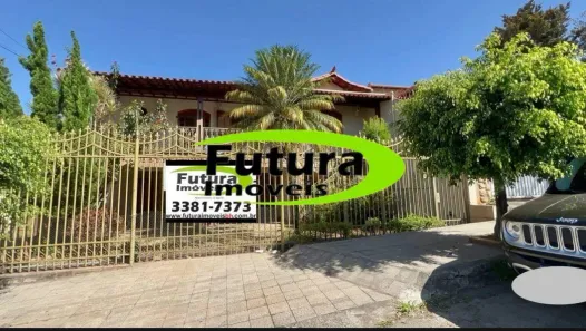Casa com 4 Quartos à venda, 300m² no Barreiro, Belo Horizonte