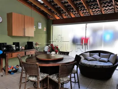 Sobrado com 3 Quartos à venda, 242m² no Vila Camilópolis, Santo André