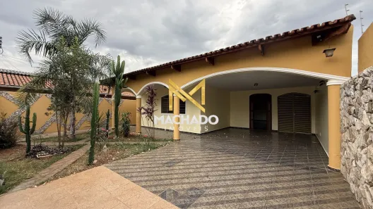 Casa com 4 Quartos à venda, 180m² no Jardim Balneário Meia Ponte, Goiânia