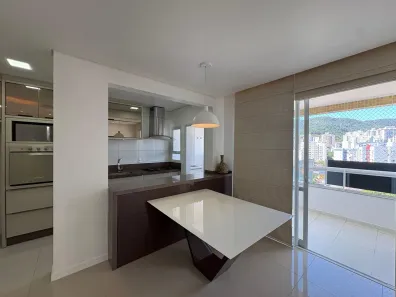 Apartamento com 2 Quartos à venda, 77m² no Itacorubi, Florianópolis