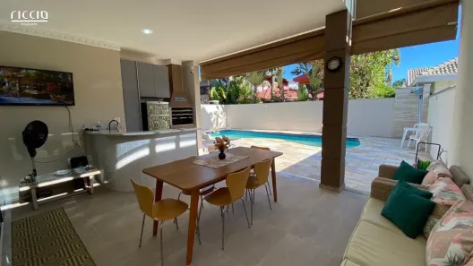 Casa de Condomínio com 5 Quartos à venda, 360m² no Urbanova, São José dos Campos