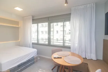 Apartamento com 1 Quarto para alugar, 42m² no Centro Histórico, Porto Alegre