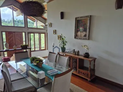 Casa de Condomínio com 3 Quartos à venda, 350m² no Condomínio Lagoinha, Jacareí