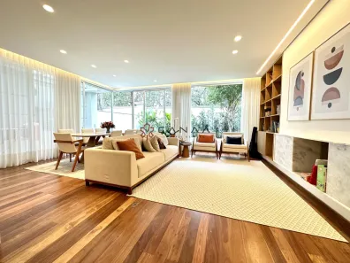 Casa de Condomínio com 4 Quartos à venda, 319m² no Chácara Monte Alegre, São Paulo