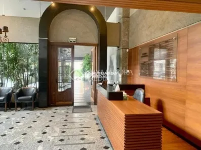 Sala Comercial à venda, 43m² no Moinhos de Vento, Porto Alegre