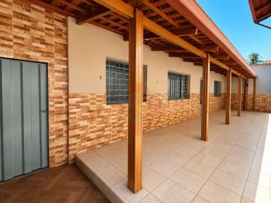 Casa com 3 Quartos para alugar, 100m² no Setor Coimbra, Goiânia