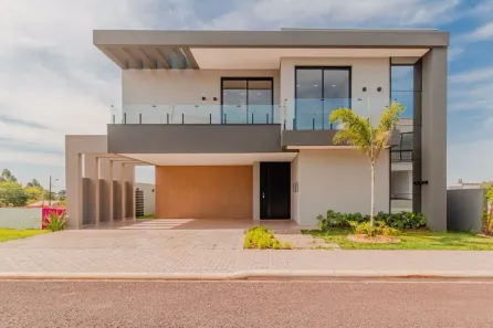 Casa de Condomínio com 4 Quartos à venda, 360m² no Cataratas, Cascavel