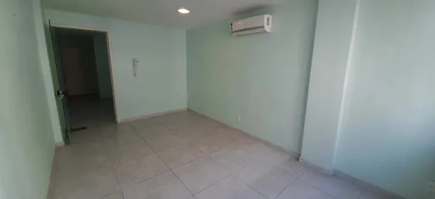 Sala Comercial para alugar, 34m² no Copacabana, Rio de Janeiro