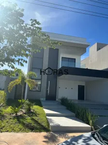 Casa de Condomínio com 4 Quartos à venda, 227m² no Condomínio Belvedere II, Cuiabá