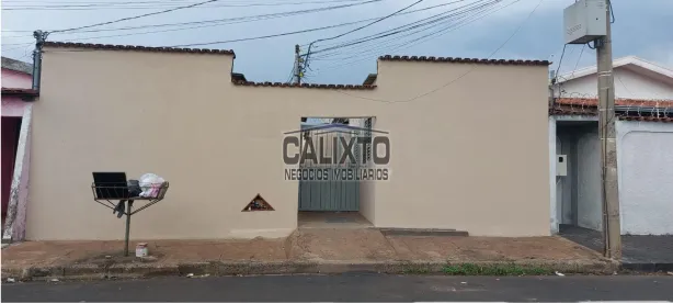 Casa com 2 Quartos à venda, 184m² no Planalto, Uberlândia