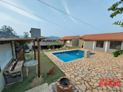 Casa com 3 Quartos à venda, 246m² no Vale do Rio Cachoeira, Piracaia