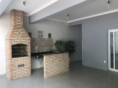 Sobrado com 3 Quartos à venda, 235m² no Jardim Karolyne, Votorantim