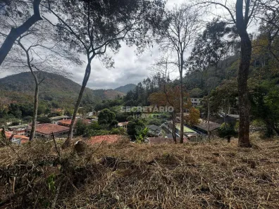 Lote/Terreno à venda, 600m² no Pedro do Rio, Petrópolis