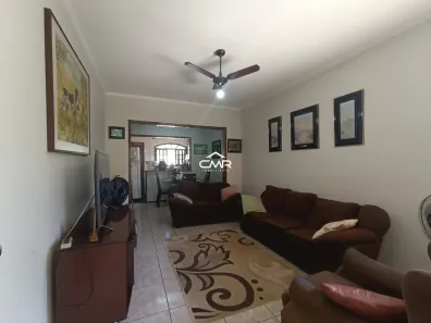 Casa com 2 Quartos à venda, 137m² no Dois Córregos, Piracicaba