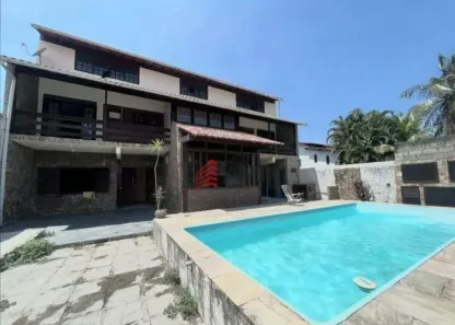 Casa com 4 Quartos à venda, 450m² no Itaipu, Niterói