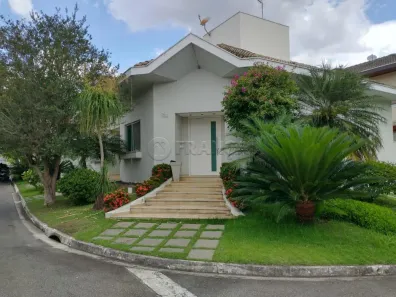 Casa de Condomínio com 3 Quartos para alugar, 200m² no Jardim Altos de Santana II, Jacareí