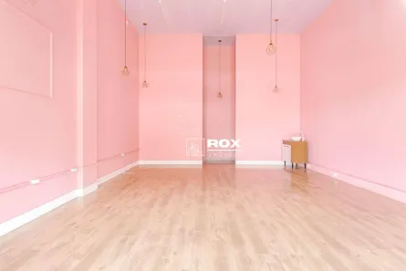 Sala Comercial para alugar, 68m² no Uberaba, Curitiba