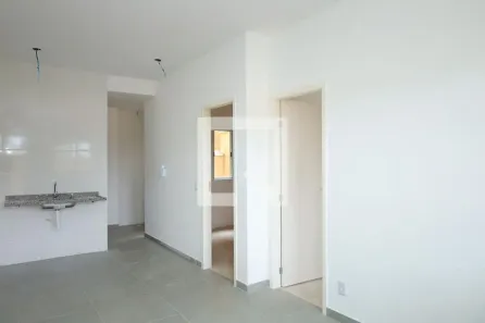 Apartamento com 2 Quartos à venda, 41m² no Vila Carmosina, São Paulo