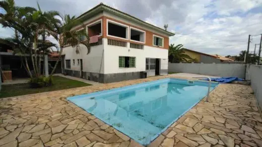 Sobrado com 8 Quartos à venda, 372m² no Chácara Glória, Itanhaém