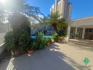 Casa com 3 Quartos à venda, 259m² no Nossa Senhora do Rosário, São José