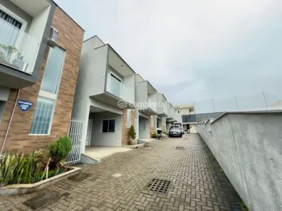 Sobrado com 2 Quartos à venda, 65m² no Forquilhas, São José