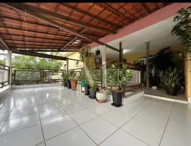 Casa com 3 Quartos à venda, 237m² no Riacho das Pedras, Contagem