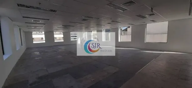 Sala Comercial para alugar, 218m² no Jardim Europa, São Paulo